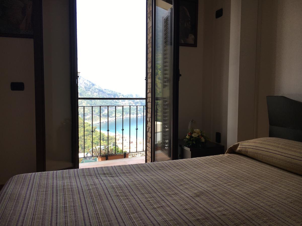 La Bastia Bed and Breakfast Scilla Exterior foto