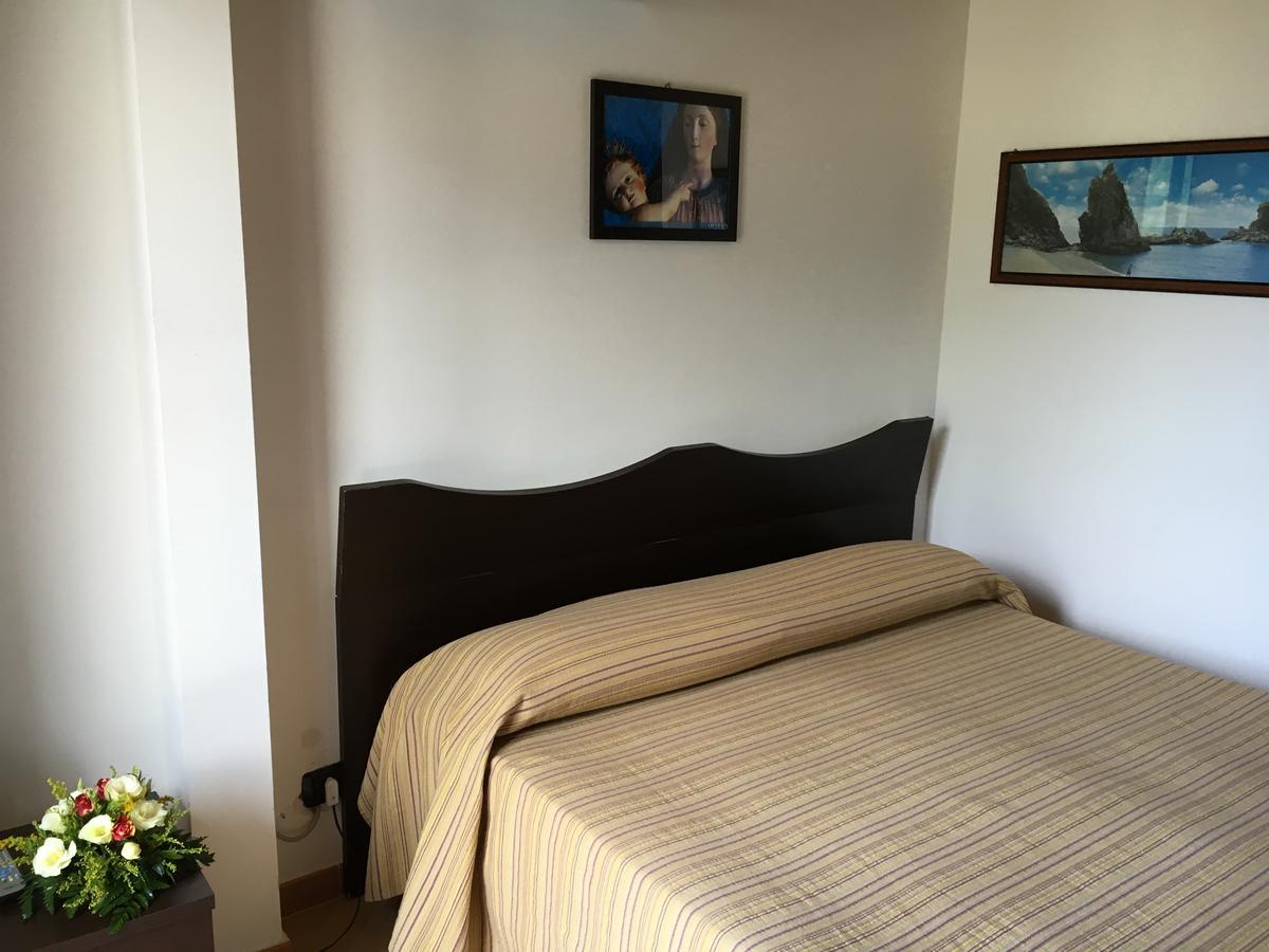 La Bastia Bed and Breakfast Scilla Exterior foto